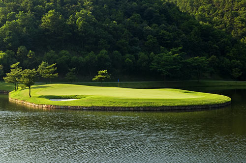 2010年亚运会高尔夫场地敲定广州九龙湖球场