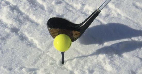 冬季新玩法-雪地高尔夫 短距离九洞制畅打彩球
